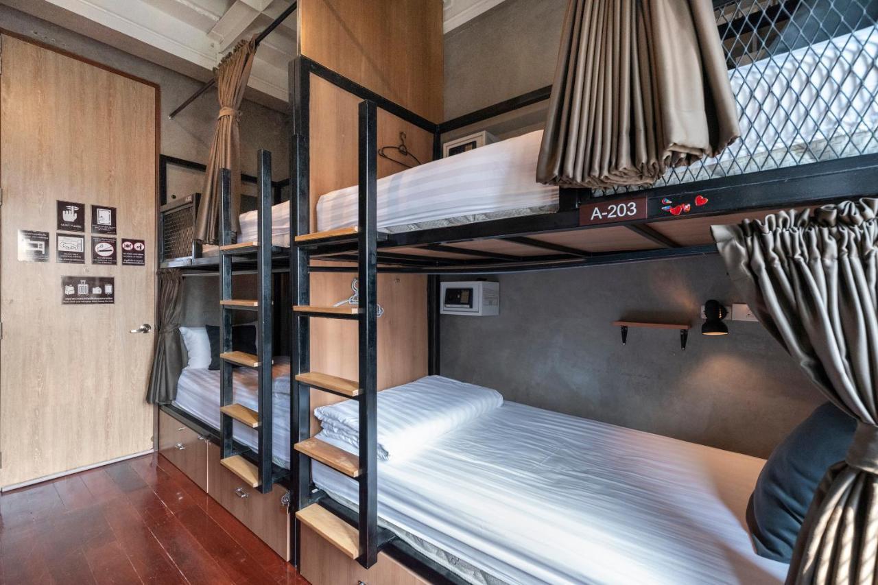 OYO 685 Am Bed Hostel Bangkok Buitenkant foto